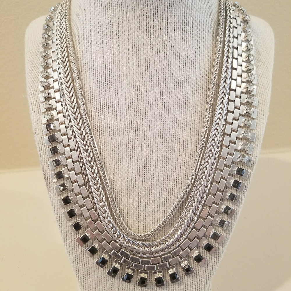 Stella & Dot Electra Statement Neckless